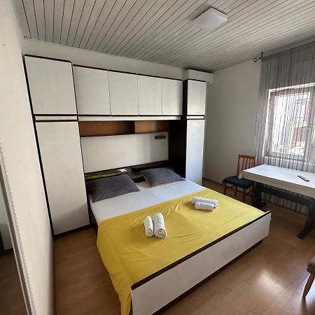 Marsic Apartments & Rooms Башка-Вода Екстер'єр фото