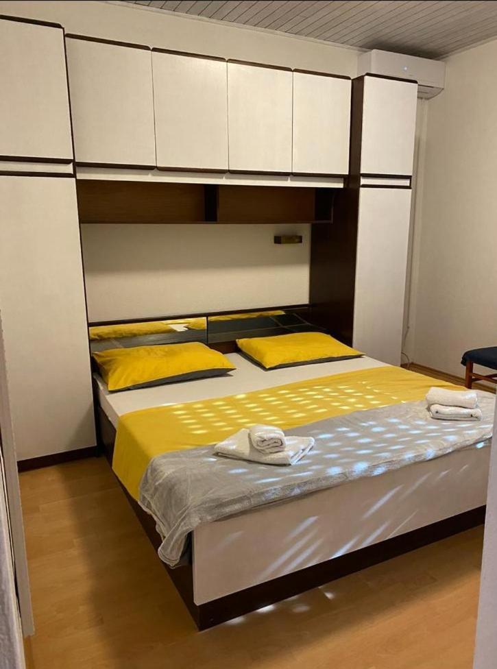 Marsic Apartments & Rooms Башка-Вода Екстер'єр фото