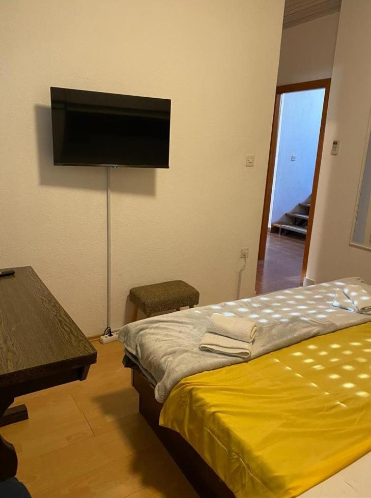 Marsic Apartments & Rooms Башка-Вода Екстер'єр фото